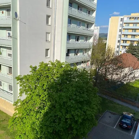 City Apartment Piest'any Exterior photo