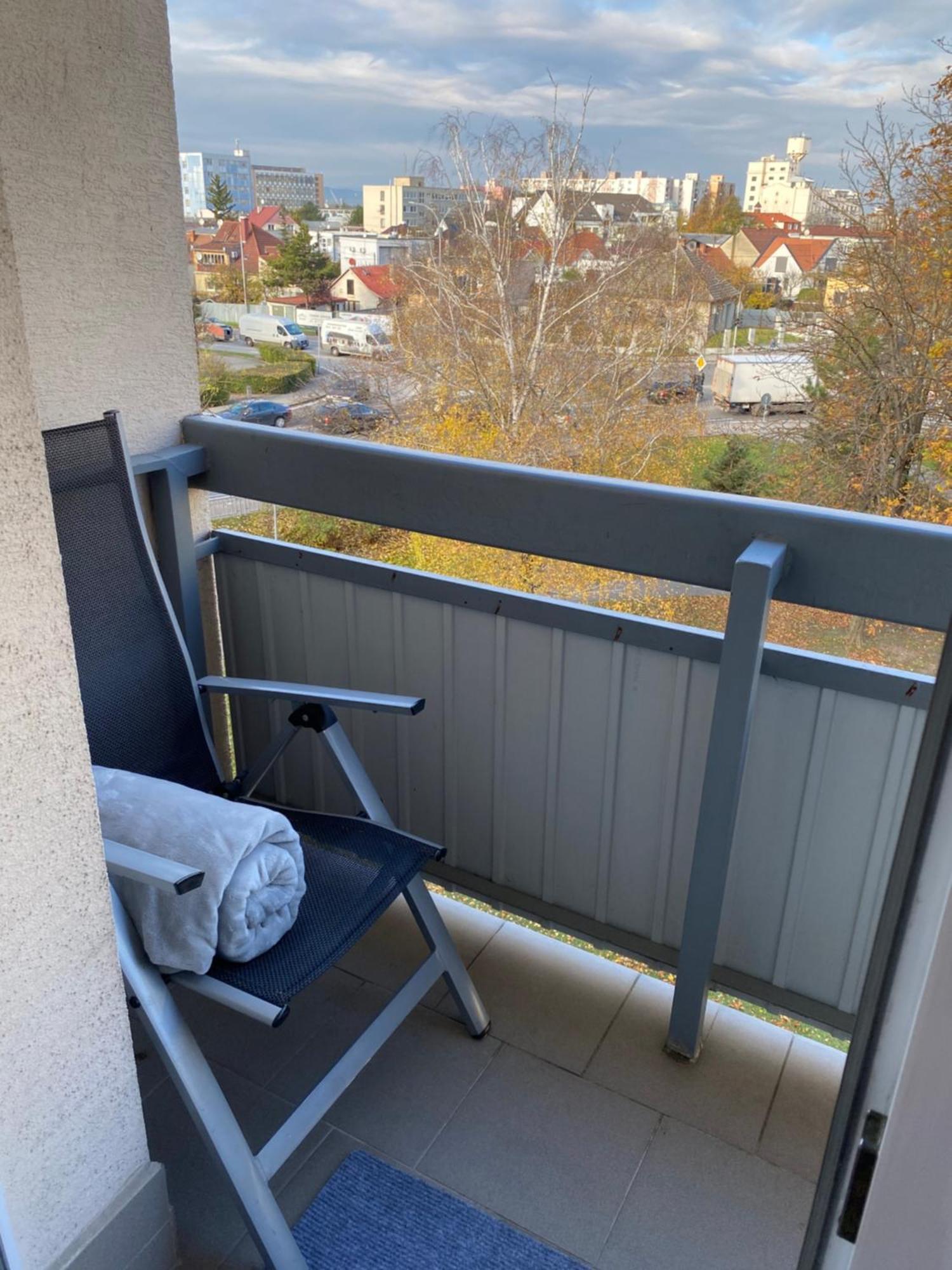 City Apartment *